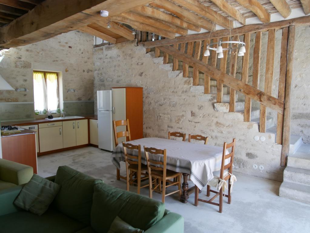 Gites De La Grande Ferme Avernes Luaran gambar